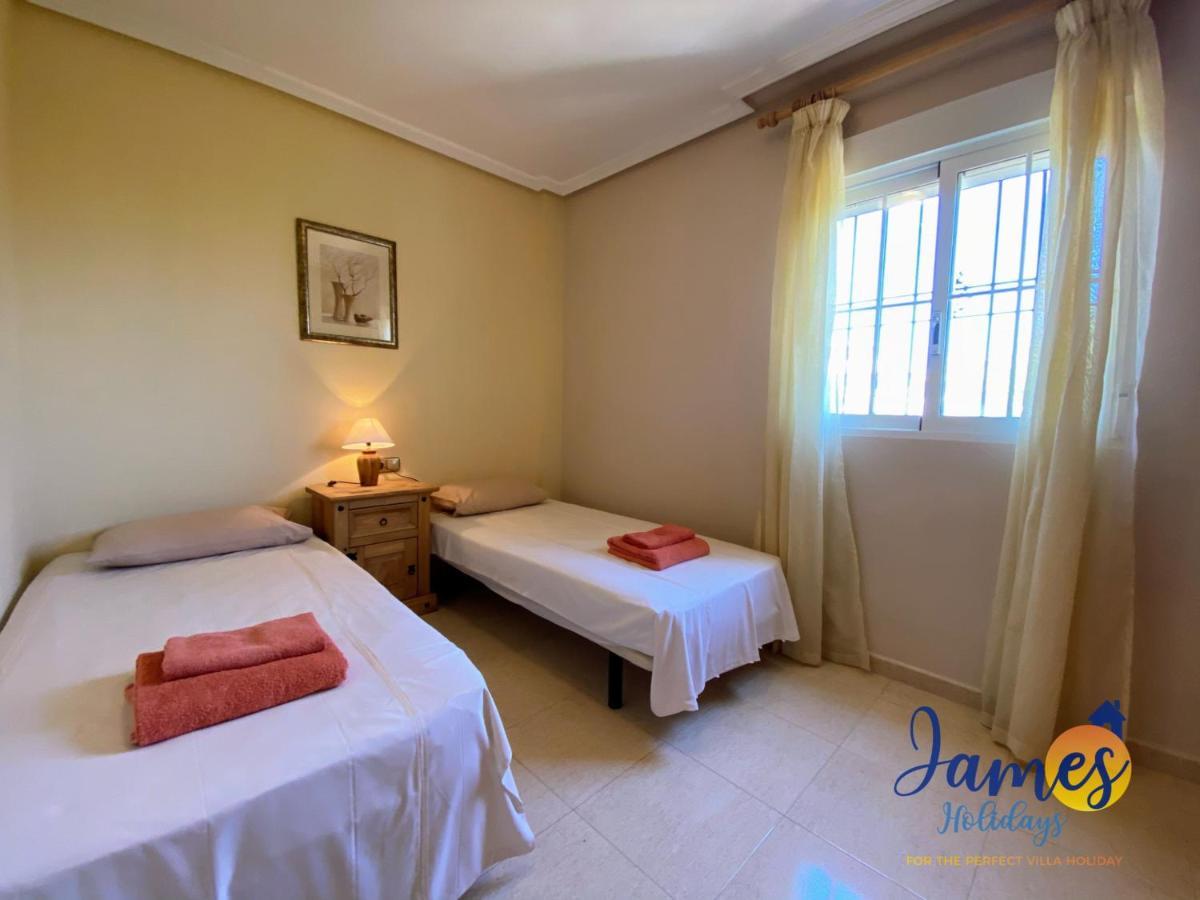 Playa Golf R5 1St Floor Apartment With Comm Pool P248 Orihuela Eksteriør billede